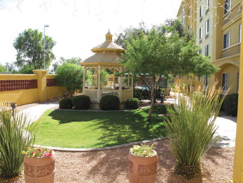 La Quinta By Wyndham Mesa Superstition Springs Hotel Exterior photo